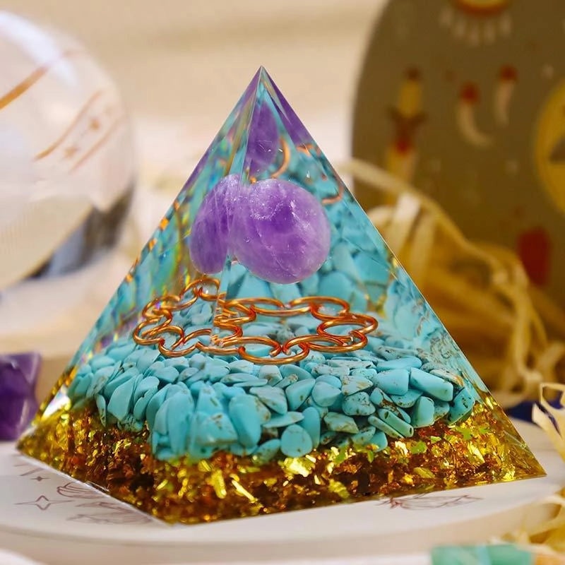 Minimalist Pyramid Resin Crystal Ornament|Home Decor