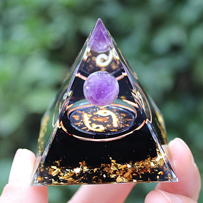 Minimalist Resin Crystal Pyramid Ornament|Home Decor Accessories
