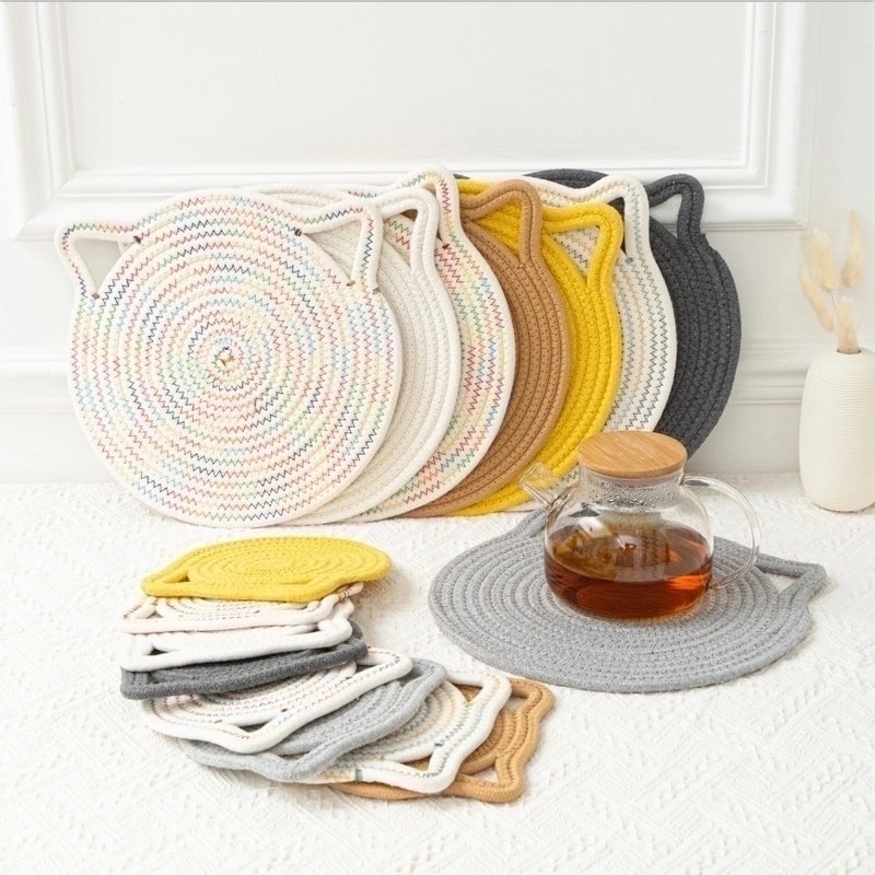 Adorable Cat Pattern Cotton Placemat for Dining Table | Home Decor & Kitchen Accessories