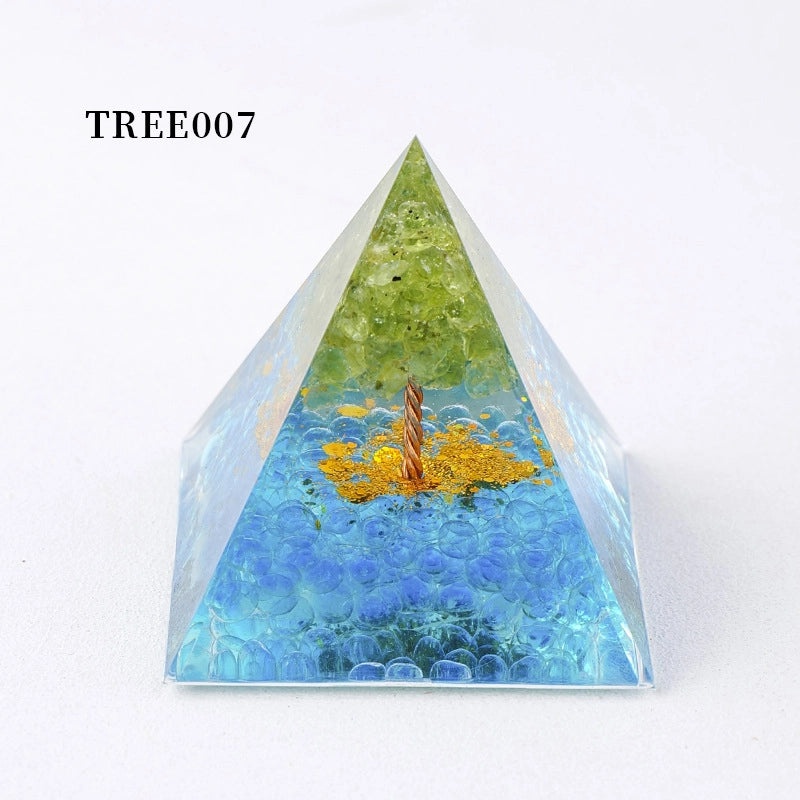 Minimalist Natural Crystal Pyramid Ornament Small Conical Decorative Crystal Piece|Home Decor Accessories