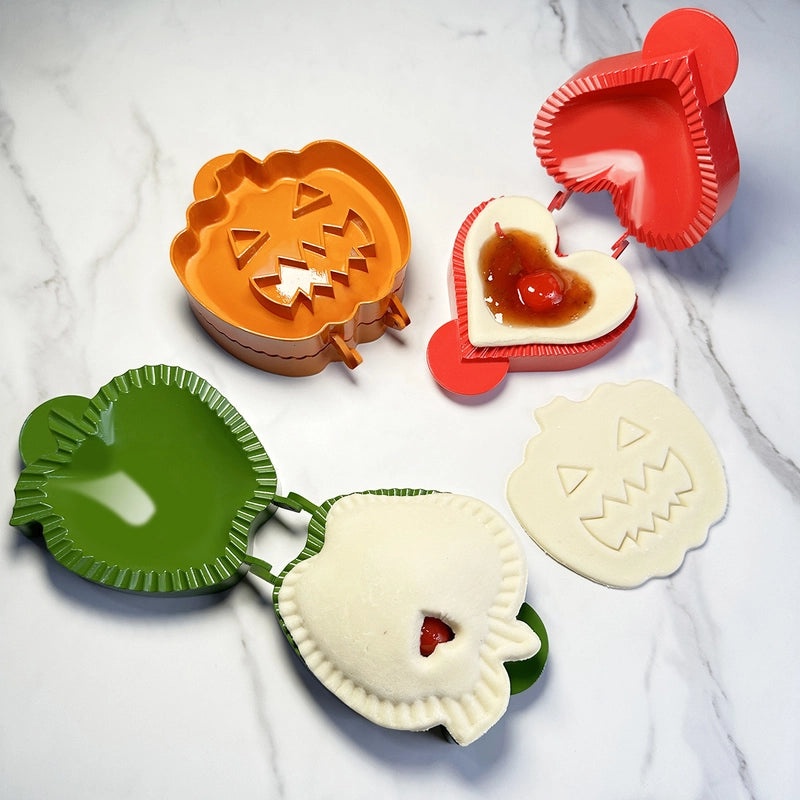 Red Heart ABS Kitchen Mold for Halloween and Christmas Casual Elegant Baking | Home & Kitchen > Kitchen Tools & Gadgets