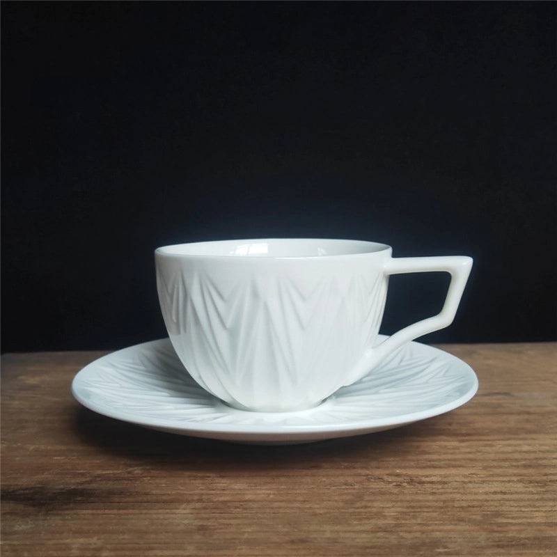 Elegant Vintage Porcelain Jewelry | Accessories