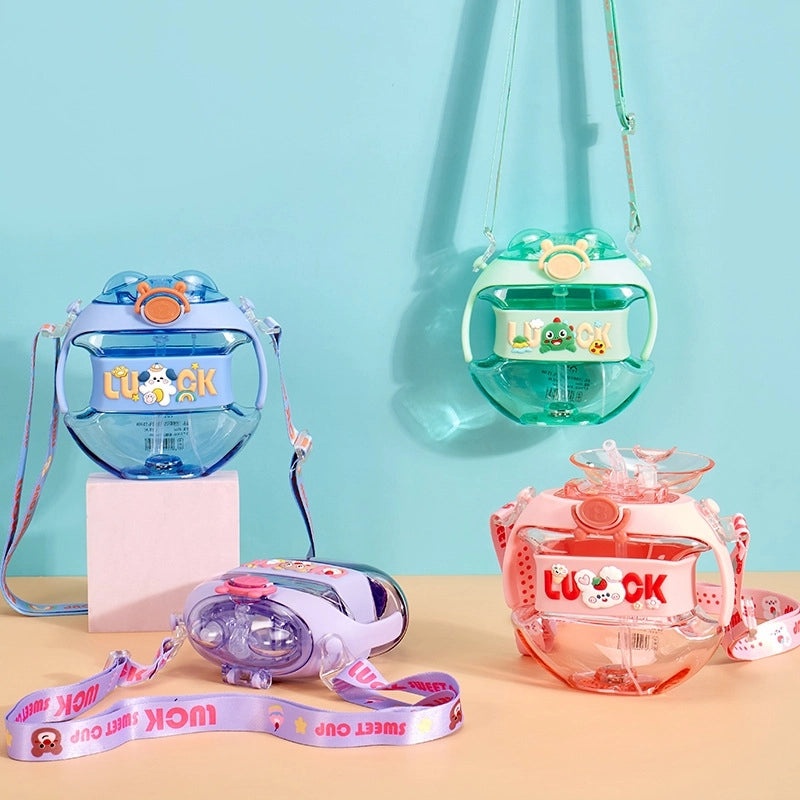 Cartoon Design Plastic Water Bottle for Casual Vacation Use 1 Piece|Travel Accessories