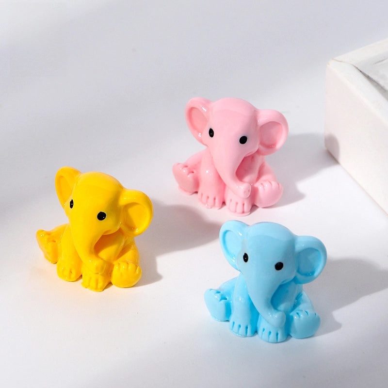 Mini Elephant Resin Figurine Cute Animal Desktop Ornament Micro Landscape Decoration|Home Decor Accessories