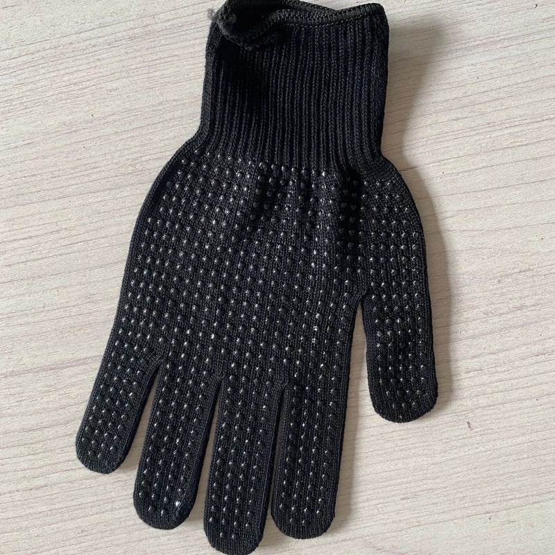 Heat Resistant Hairdressing Gloves with Silicone PVC Beads for Curling Iron and Straightening | Hair Styling Gloves