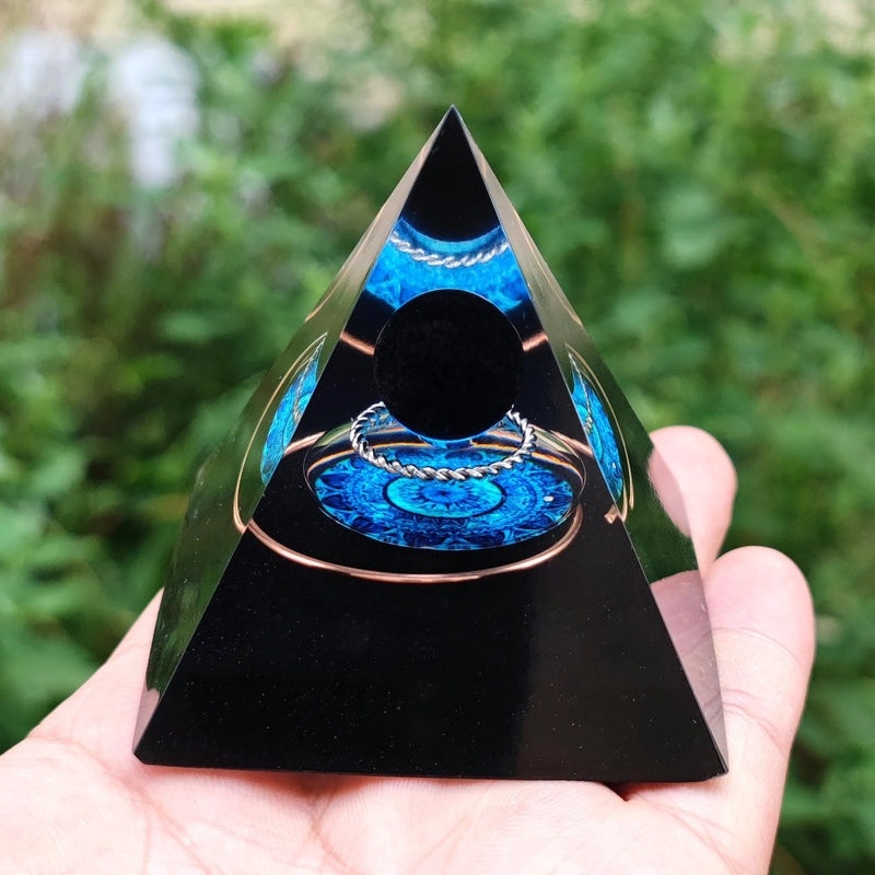 Minimalist Geometric Resin Crystal Pyramid Ornament | Home Decor