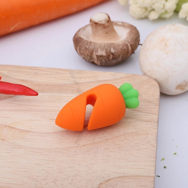 Adorable Carrot Silicone Cup Holder for Drinks|Drinkware Accessories