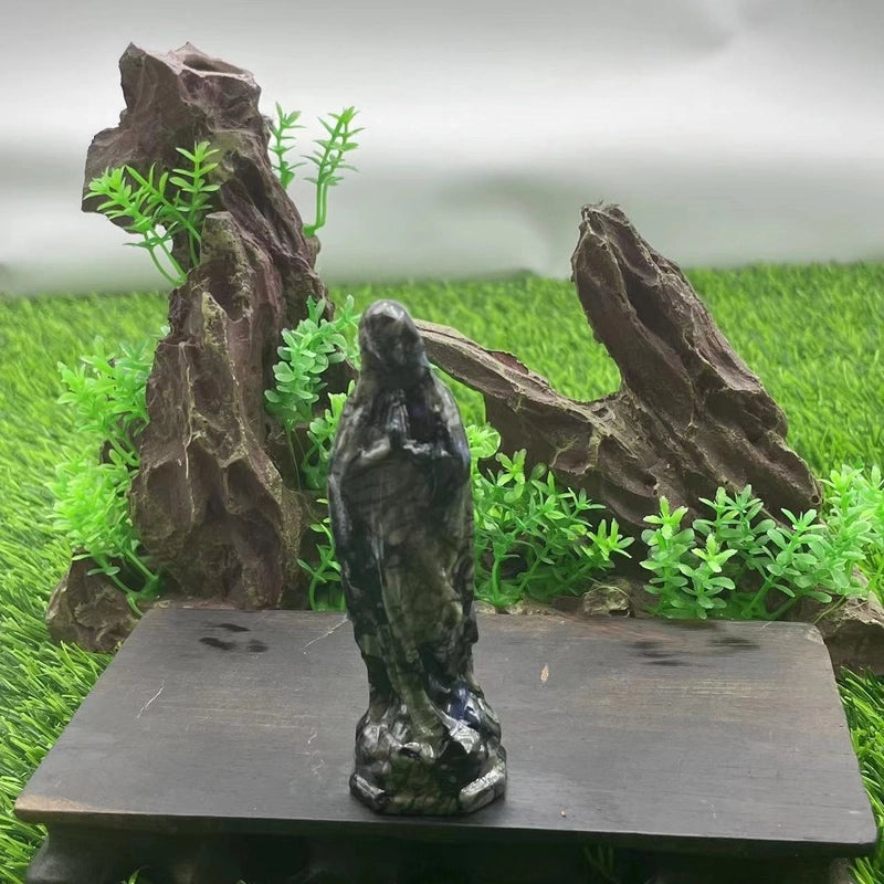 Vintage Style Natural Stone Portrait Decor | Home Decorations