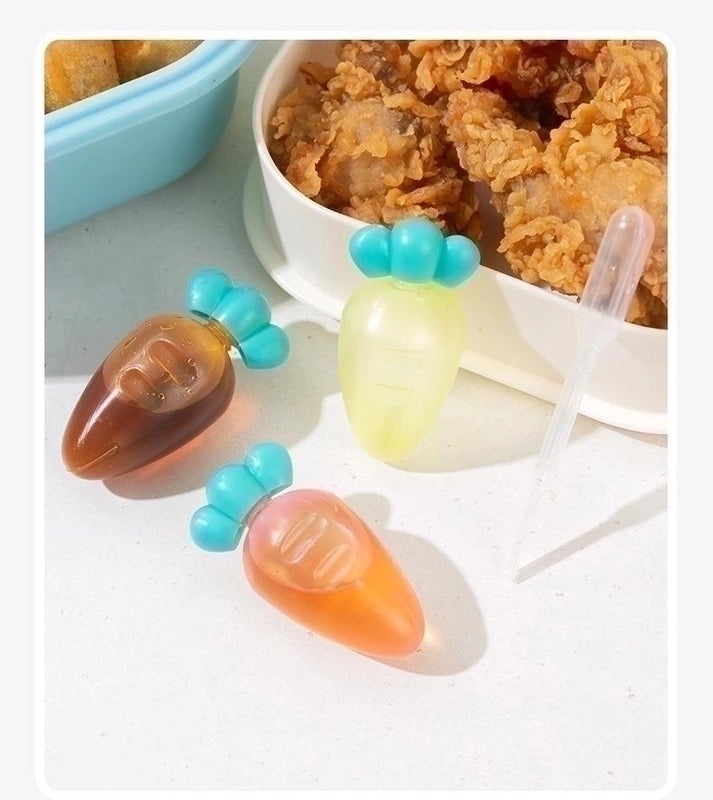 Cute Letter Carrot Sauce Bottle for Peppers and Peanuts | Kitchen & Dining Containers