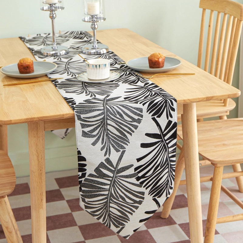 Elegant Minimalist Leaf Design Polyester Tablecloth for Casual and Formal Dining|Table Linens & Covers