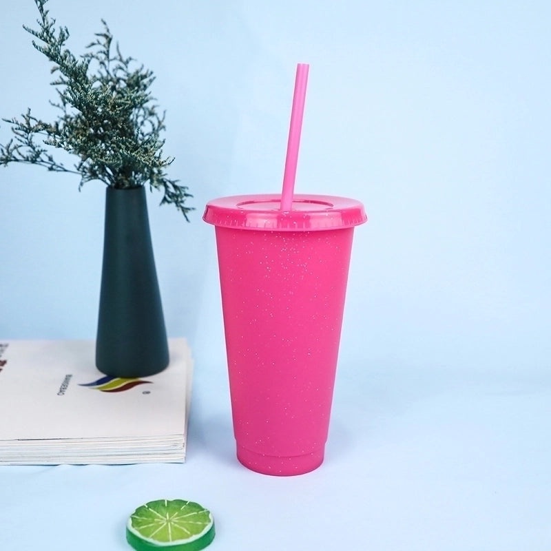 Stylish Minimalist Plastic Water Bottles|Kitchen & Dining