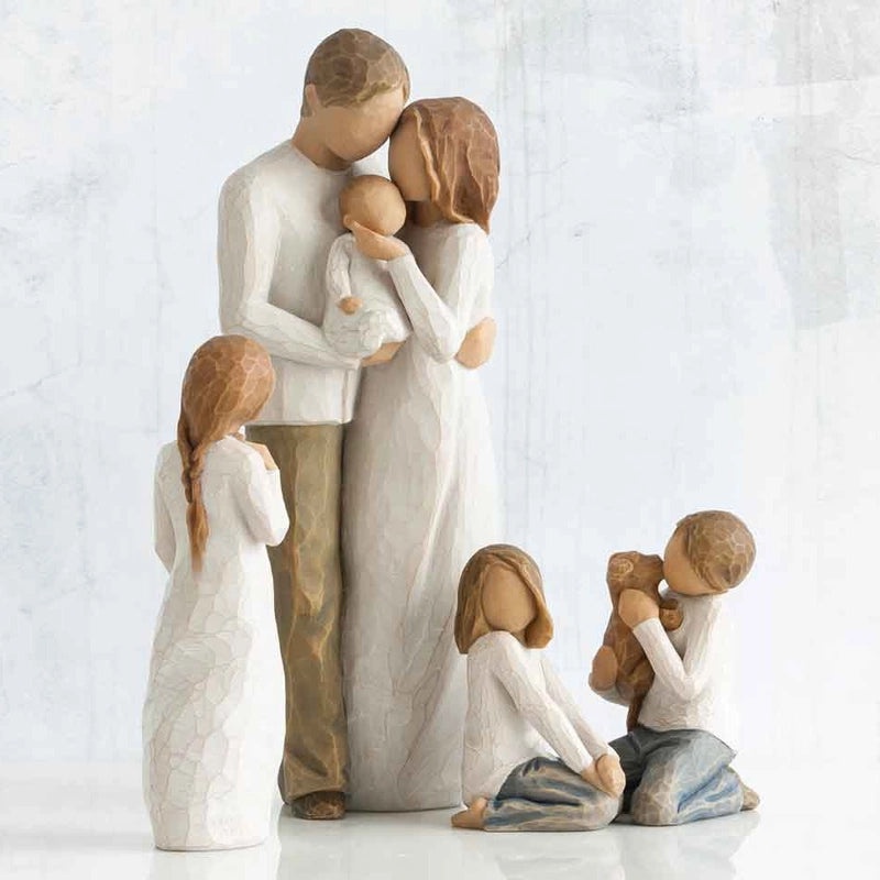 Contemporary Human Figurine Synthetic Resin Decorative Art Piece|Home Decor Ornaments