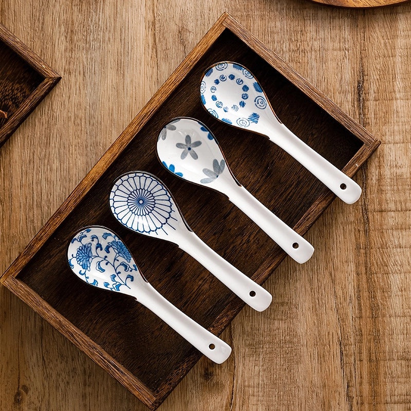Unisex Ceramic Soup Spoon Kitchen Dining Utensil Blue White Cartoon Pattern