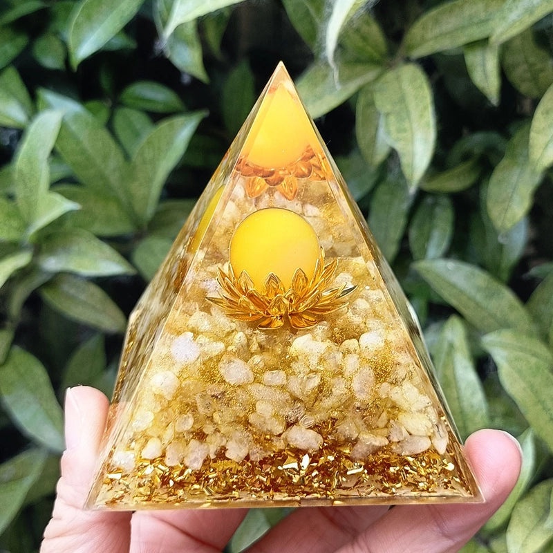 Classic Geometric Acrylic Crystal Pyramid Decor|Home Decor