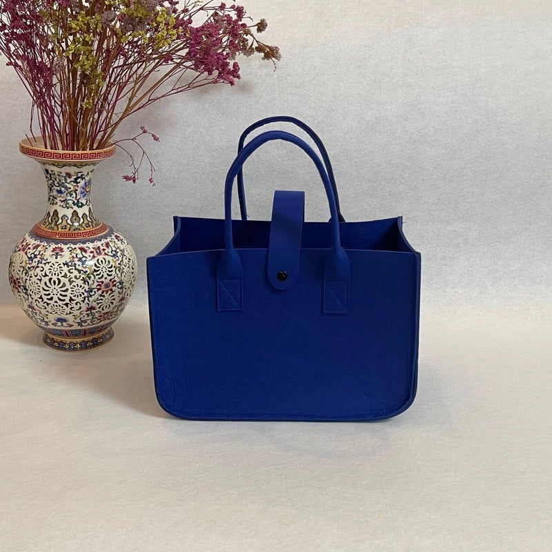 Elegant Women's Felt Square Buckle Handbag for Streetwear | Fashion Handbags & Accessories