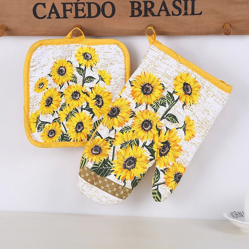 Heat Resistant Gloves with Pastoral Multiple Prints | Kitchen & Dining Accessories