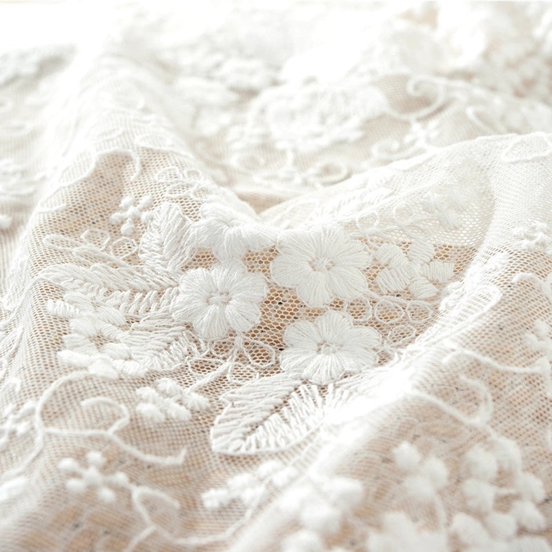 French-style 3D Embroidered Cotton Lace Table Runner for Wedding Decoration|Home Decor Table Linens