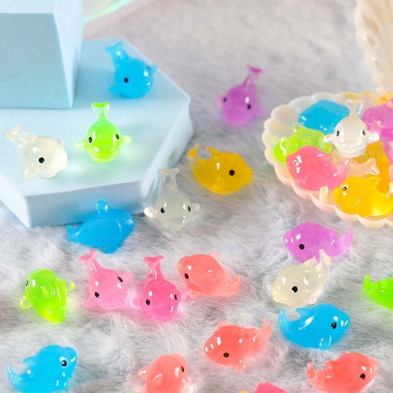 100 Pieces Colorful Dolphin Luminous Doll Resin Pendants for Micro Landscape Jewelry Craft Decorations|Jewelry & Craft Supplies