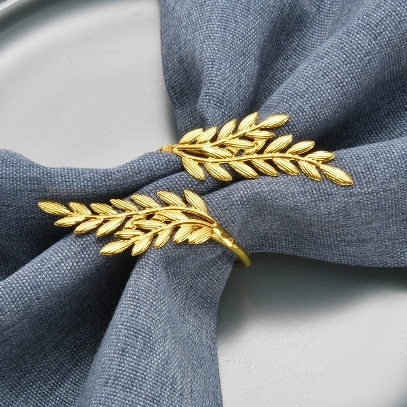Vintage Metal Napkin Ring in Solid Color Grain Texture | Dining & Tableware Accessories