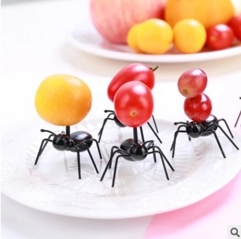 12 Pieces Cute Ants Designed Plastic Fruit Forks for Parties and Snacks|Kitchen & Dining Accessories