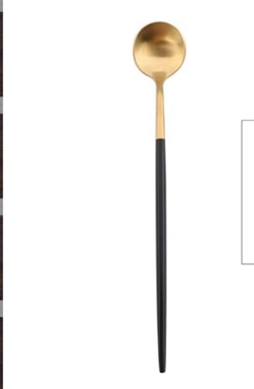 Elegant Solid Color Stainless Steel Cutlery Piece | Tableware