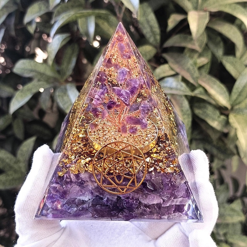 Classic Geometric Acrylic Crystal Pyramid Decor|Home Decor