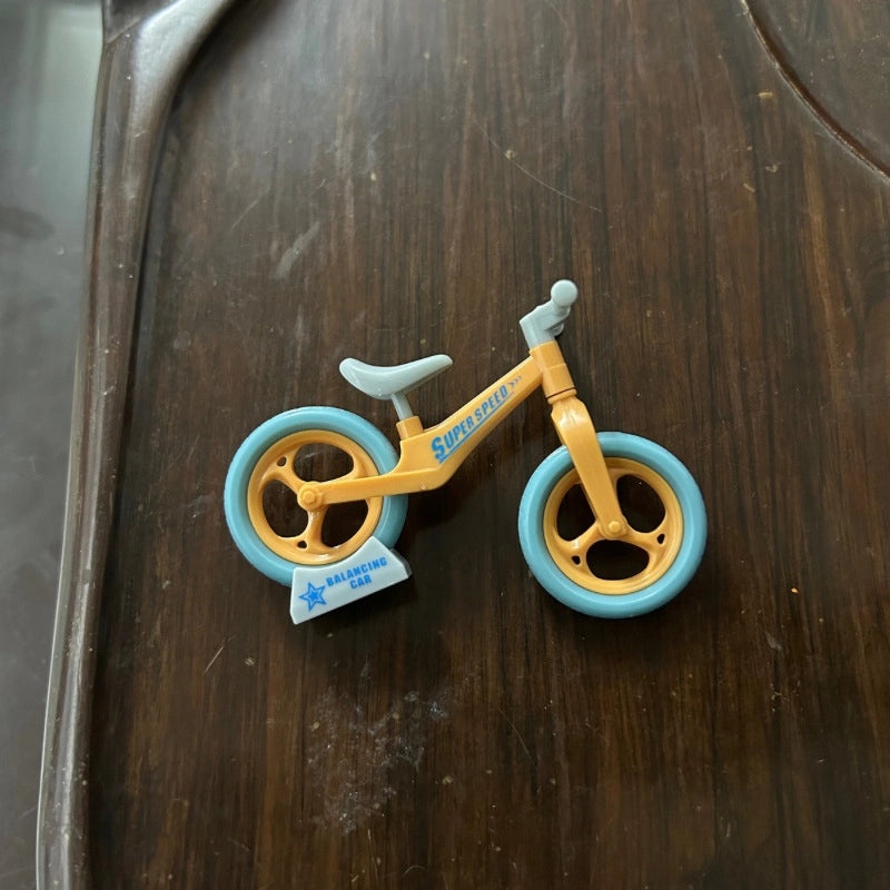 Movable Sliding Bicycle Couple Keychain Creative Jewelry Hanging Ornament | Accessories & Keychains