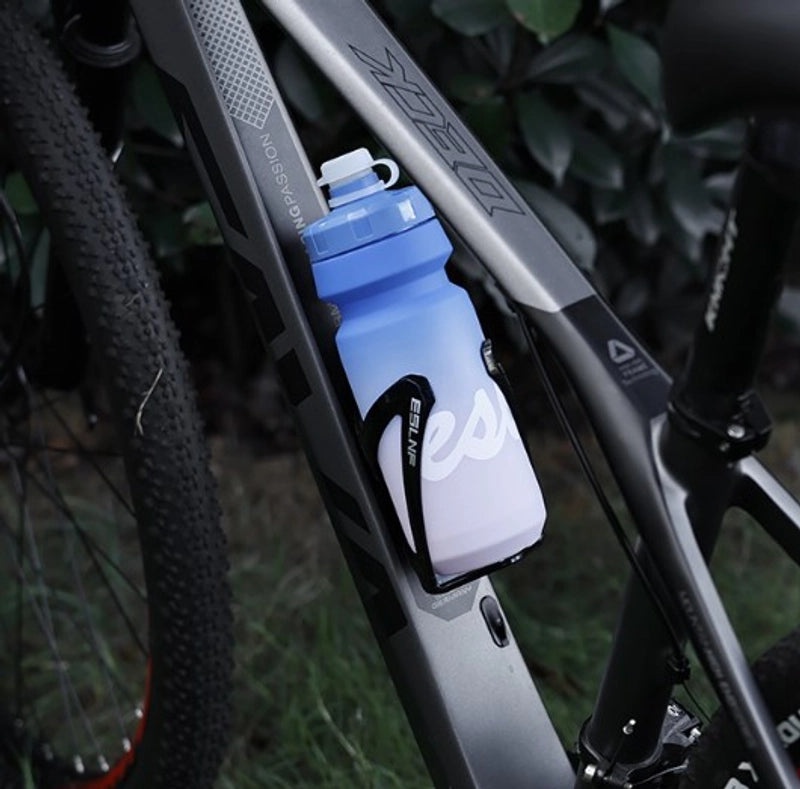 Casual Letter Printed LDPE and PP Material Silica Gel Water Bottle Single Piece|Water Bottles & Drinkware