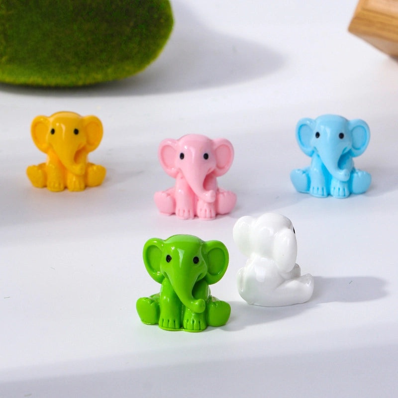 Mini Elephant Resin Figurine Cute Animal Desktop Ornament Micro Landscape Decoration|Home Decor Accessories