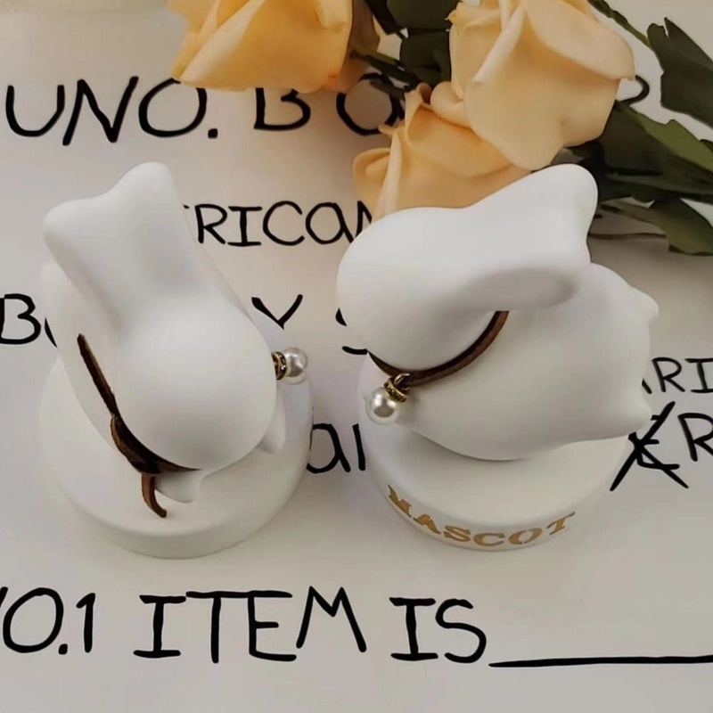 Cute Rabbit Car Aromatherapy Stone with Cartoon Design | Car Interior Accessories