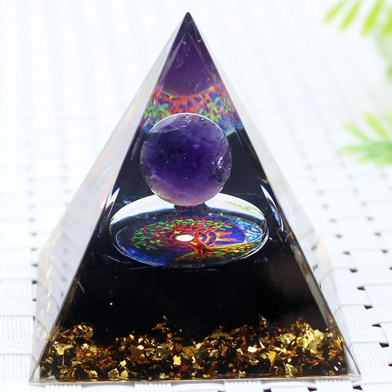 Classic Geometric Acrylic Crystal Pyramid Decor|Home Decor