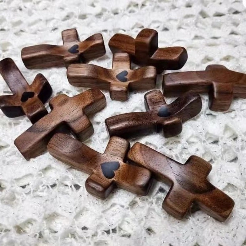 American Style Wooden Cross and Heart Ornaments, Cute Artificial Decorations for Home | Home Decor & Ornaments