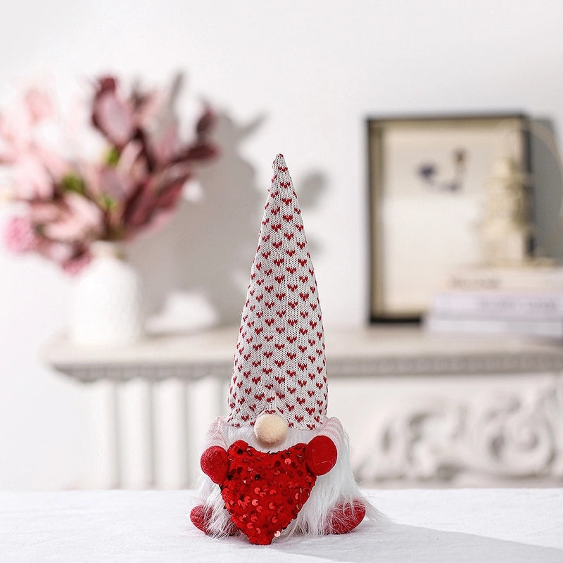 Valentine's Day Heart Shaped Cloth Rudolph Doll Indoor Table Decor|Home Decor