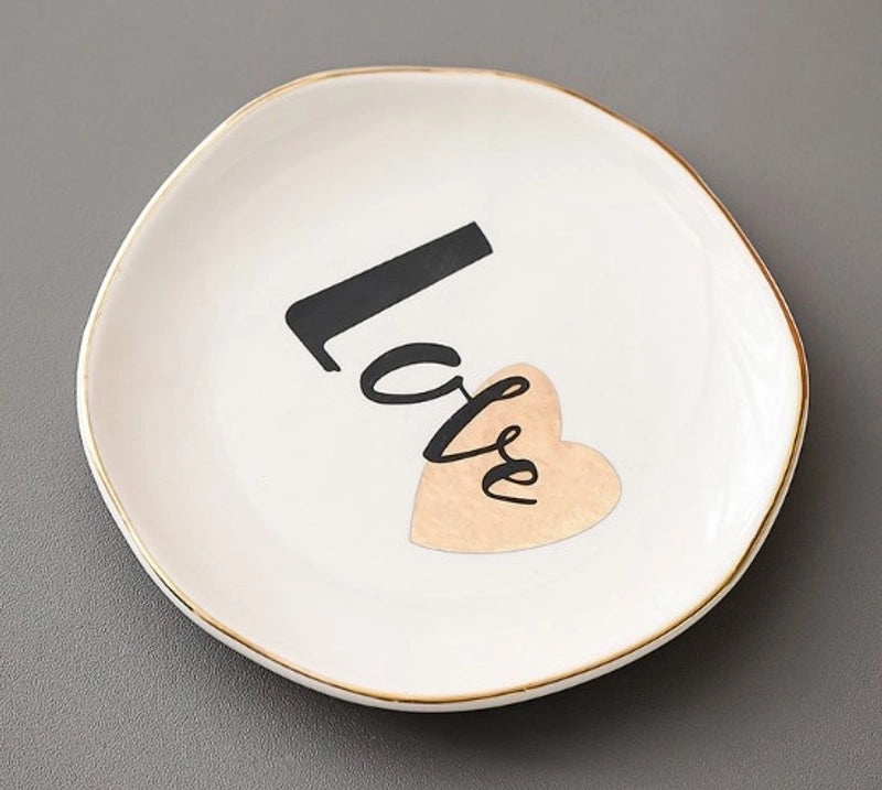 White Porcelain Heart-Shaped Plate with Letter Design - 1 Piece | Home Decor & Tableware