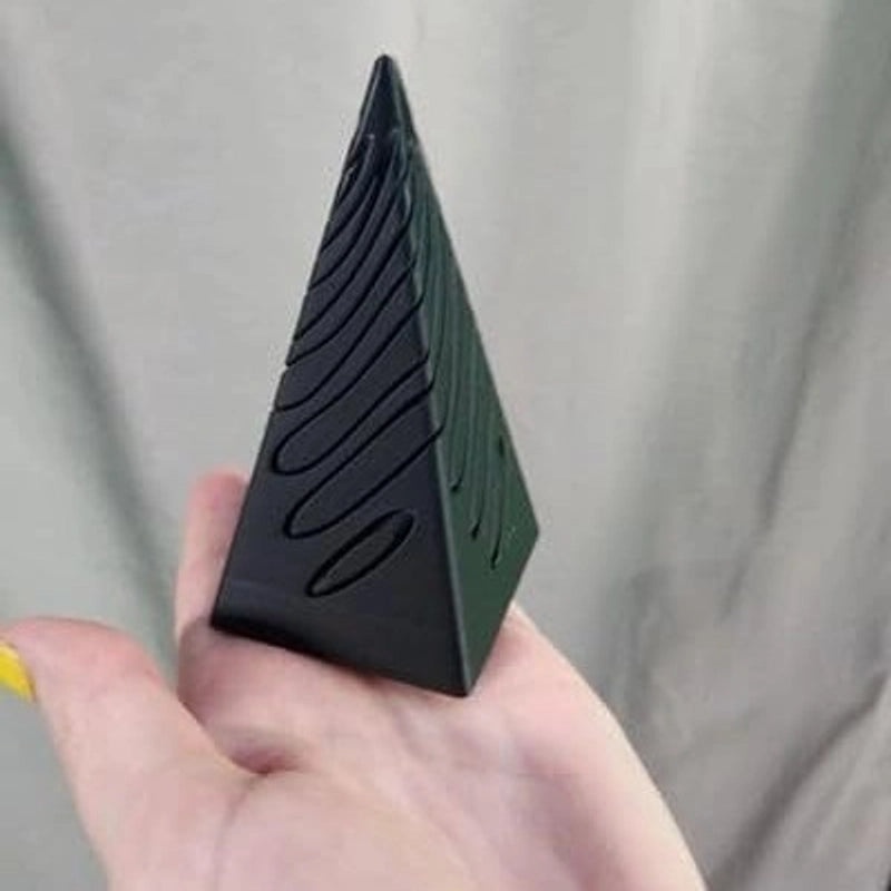 Minimalist Conical PLA Decorative Pieces|Home Decor