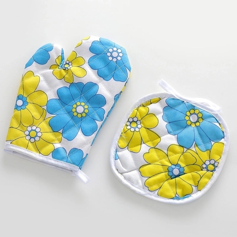 Heat Resistant Cotton Gloves with Modern Floral Design|Kitchen & Dining Accessories