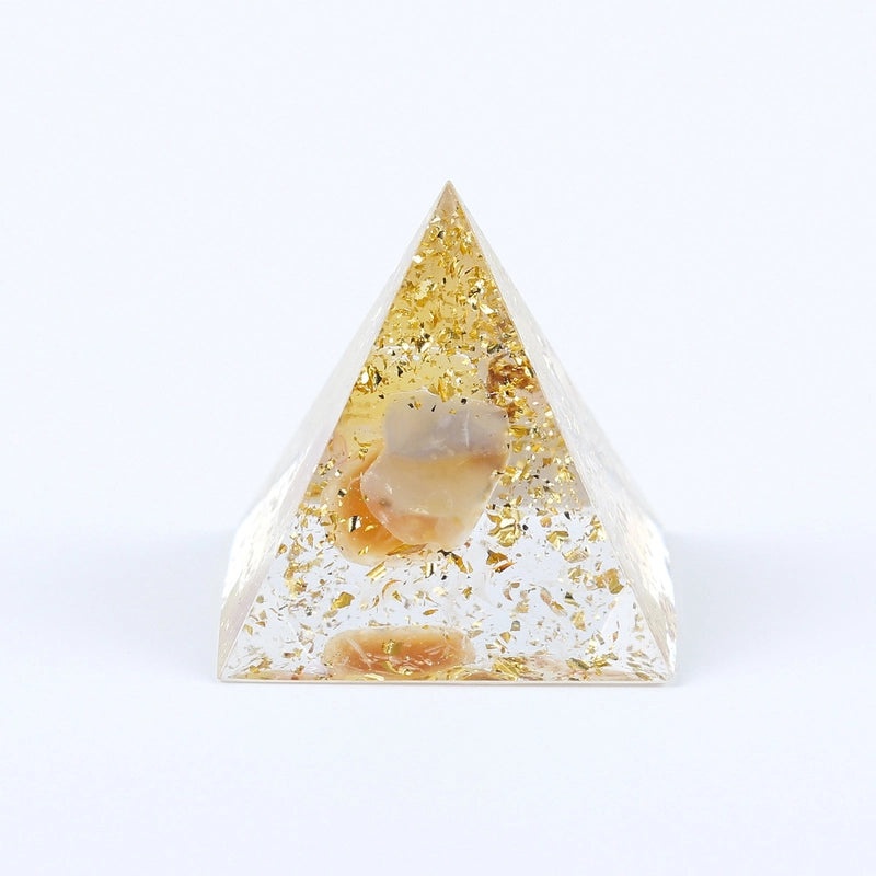 Minimalist Chinoiserie Triangle Resin Crystal Ornament|Home Decor & Decorative Accessories