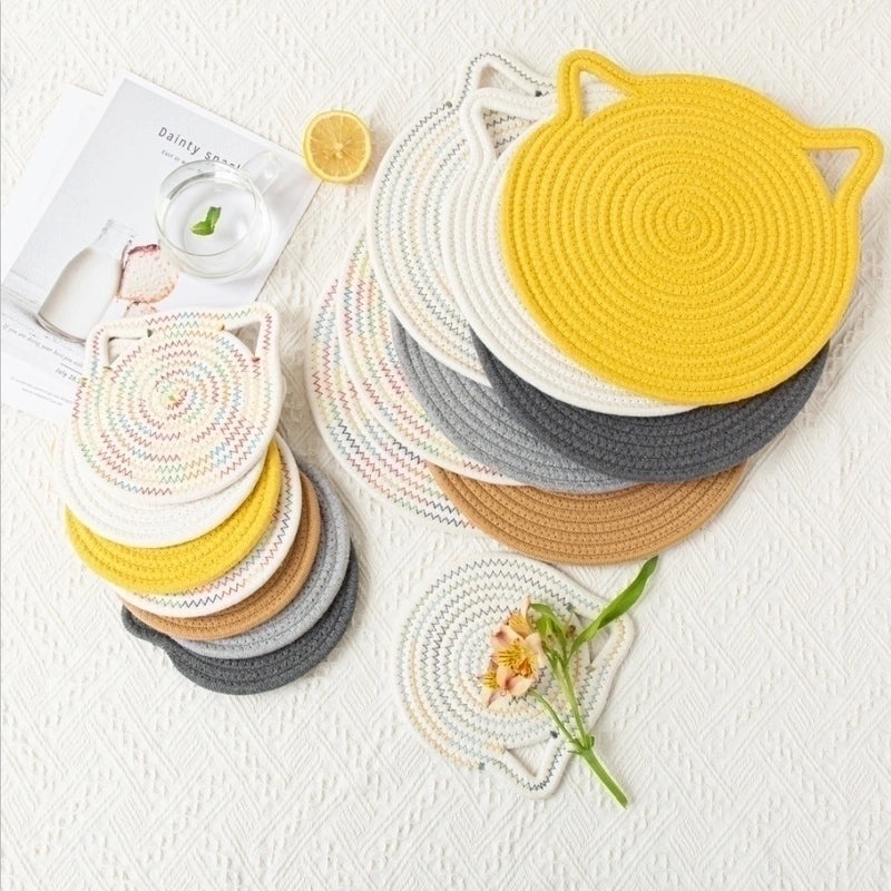 Adorable Cat Pattern Cotton Placemat for Dining Table | Home Decor & Kitchen Accessories