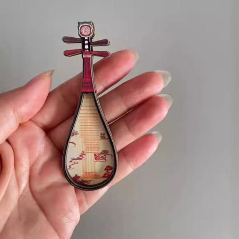 Vintage Wooden Musical Instrument Decor|Home Decor & Collectibles