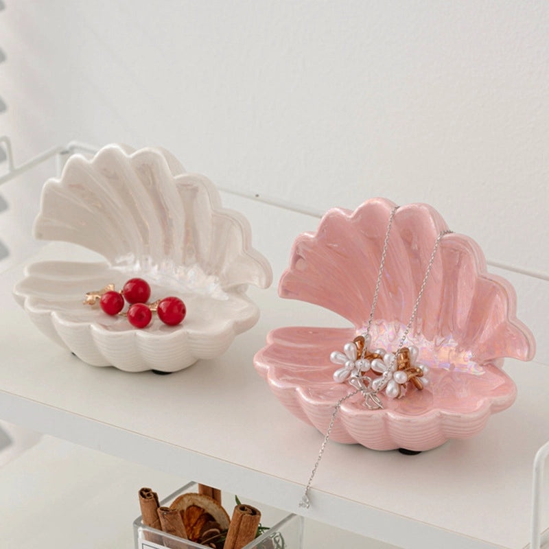 Minimalist White Shell Tray Decorative Piece for Beach-Themed Home | Home Decor