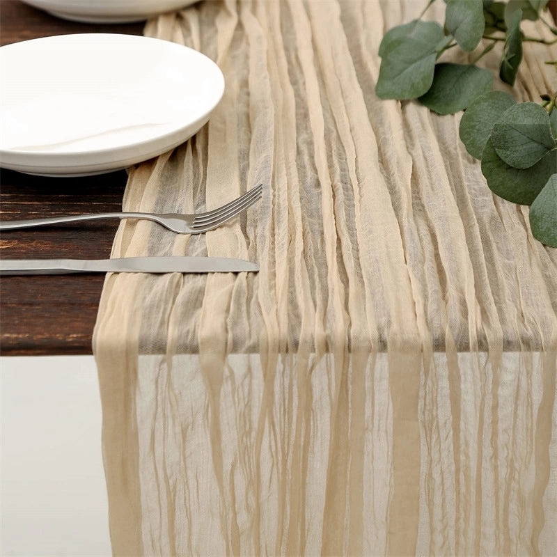 Elegant Vacation Table Runner in Solid Color Polyester|Home Decor Table Linens