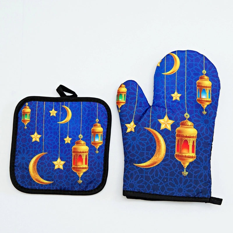 Heat Resistant Polyester Gloves with Modern Santa Claus Design|Christmas Accessories