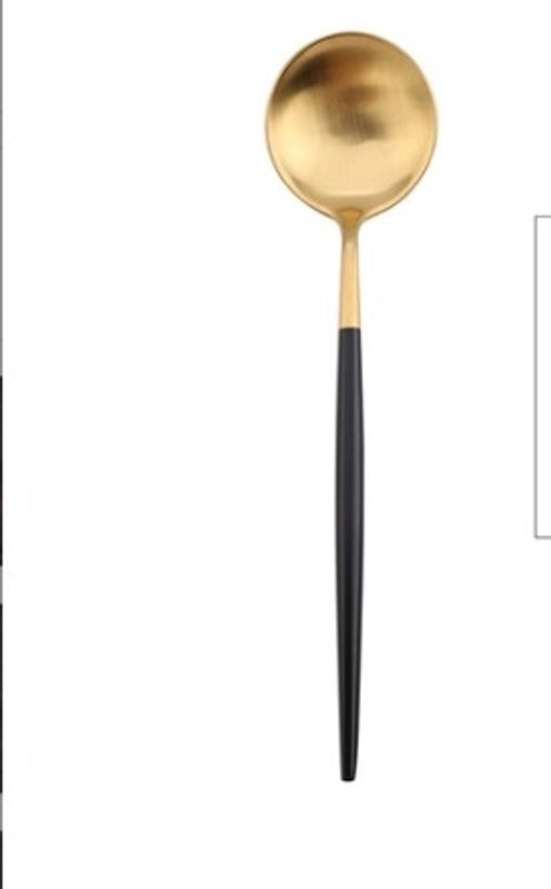 Elegant Solid Color Stainless Steel Cutlery Piece | Tableware