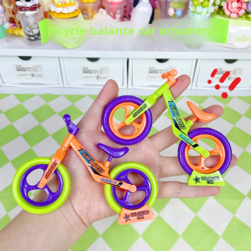 Movable Sliding Bicycle Couple Keychain Creative Jewelry Hanging Ornament | Accessories & Keychains