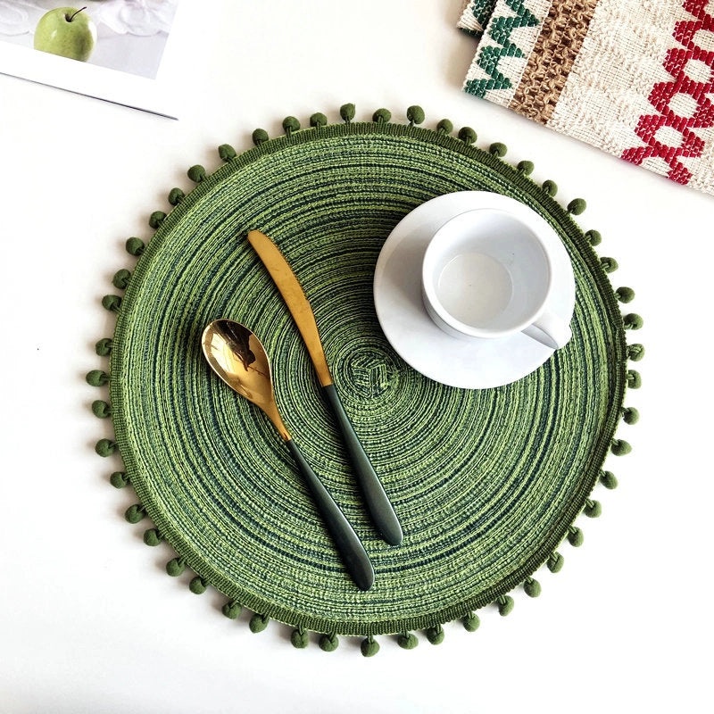 Stylish Solid Color Cotton Yarn Placemat Single Piece|Home & Kitchen Table Linens
