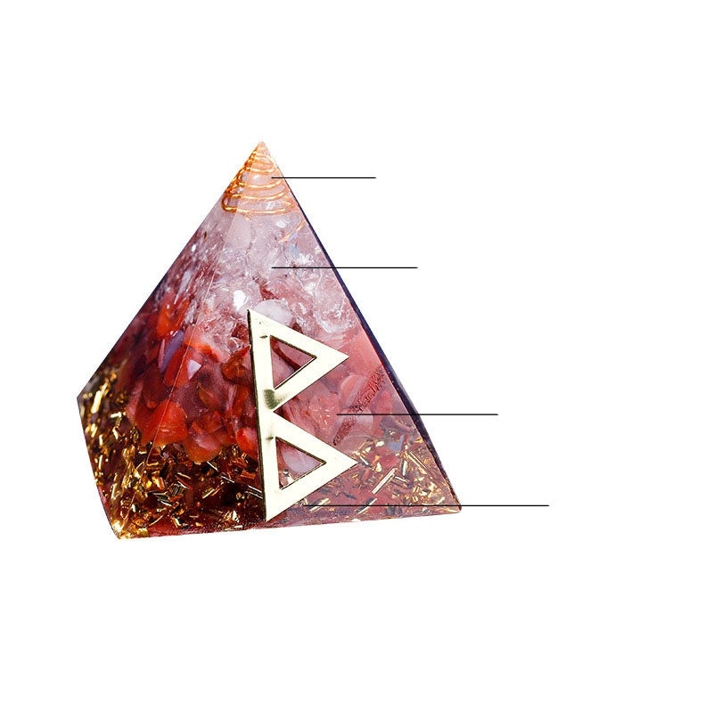 Minimalist Crystal Pyramid Ornament | Daily Indoor Home Decor