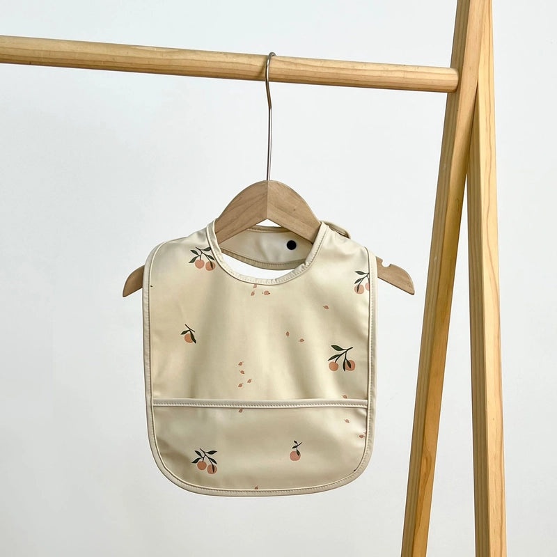 Waterproof Baby Bib with Cartoon Print Sleeveless PU Spit Bag Soft Infant Feeding Accessory|Baby Accessories