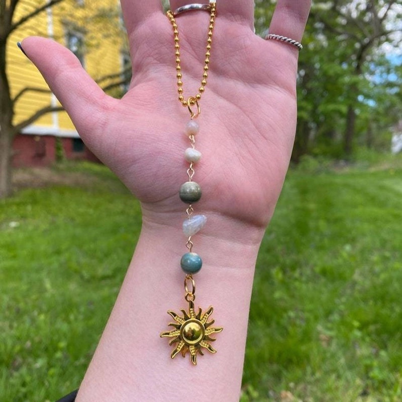 Retro Geometric Sun Crystal Keychain Charm|Accessories & Keychains