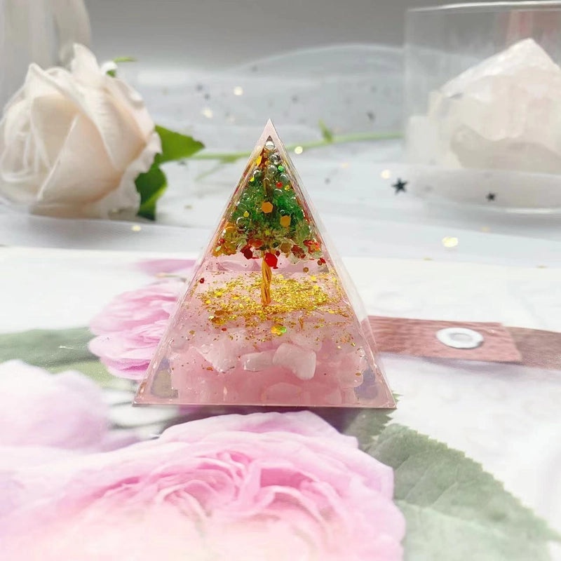 Festive Resin and Crystal Holiday Ornaments|Christmas Decorations