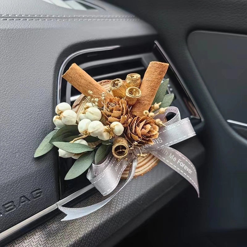Pine Dried Flower Car Vent Clip Aromatherapy Decoration DIY Plant Gift for Friends|Car Accessories
